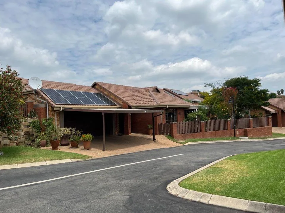 3 Bedroom House for sale in Featherbrooke Hills Retirement Village