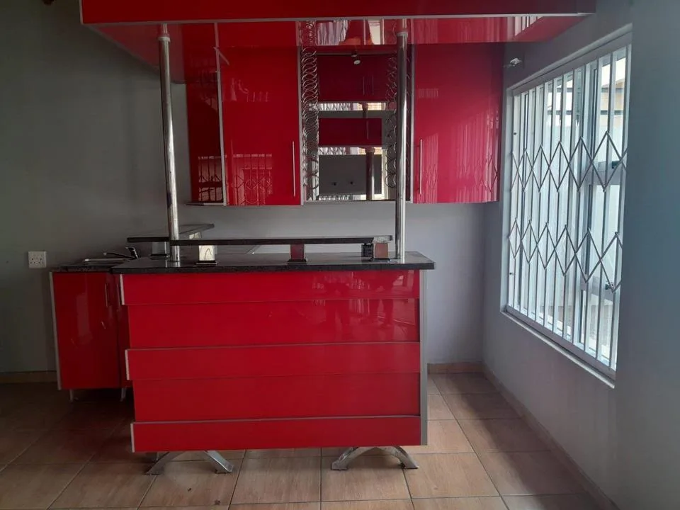 3 Bedroom House for sale in South View