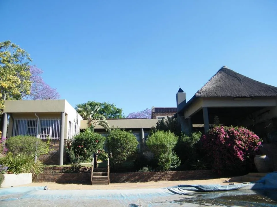 6 Bedroom House for sale in Reyno Ridge