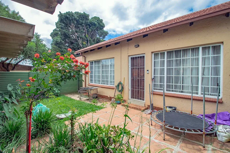 2 Bedroom Townhouse in Montana Park
