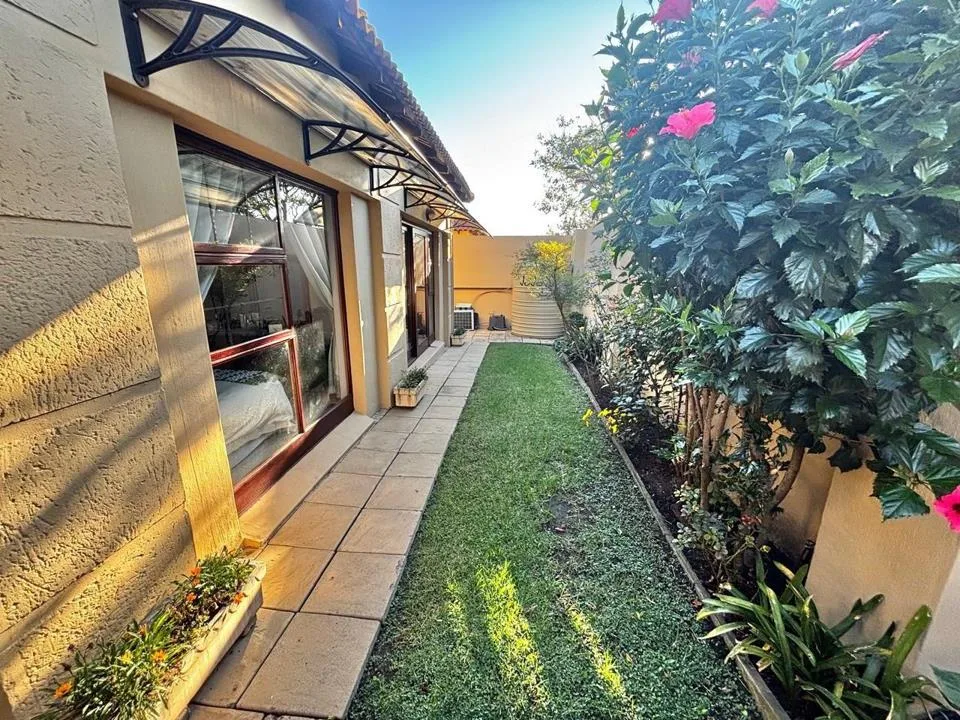 3 Bedroom Townhouse for sale in Secunda