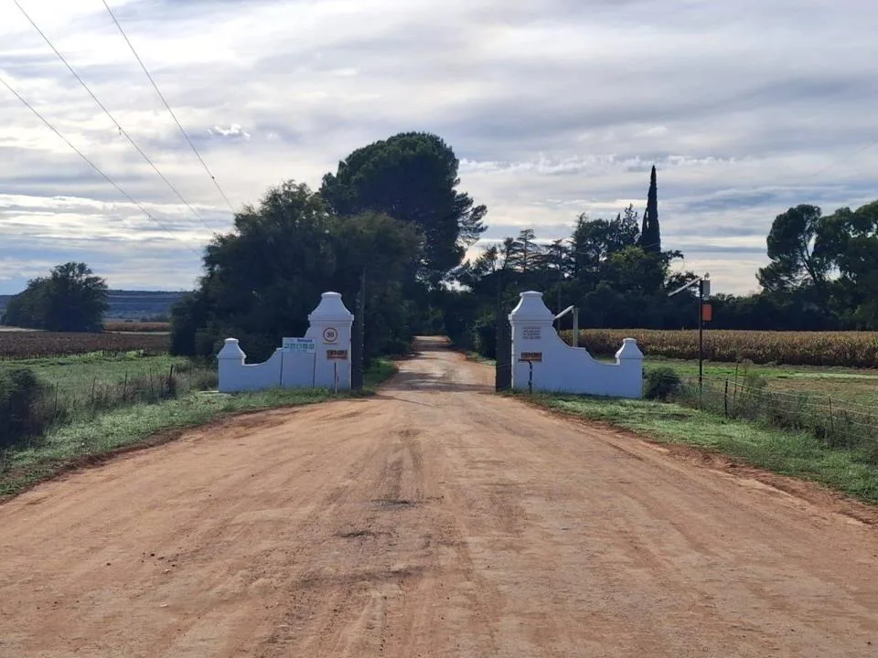 6 Bedroom House for sale in Orania