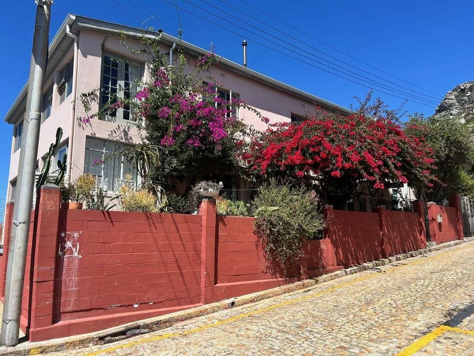 1 Bedroom Apartment / flat for sale in Kalk Bay