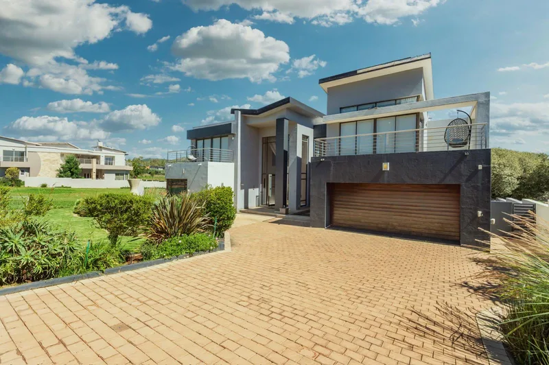 5 Bedroom House in Eye of Africa Estate