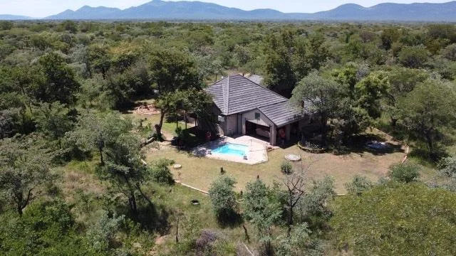 2 Bedroom House for sale in Thabazimbi