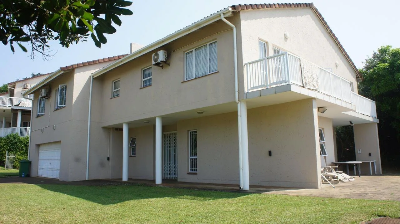 4 Bedroom Apartment / flat for sale in Bazley Beach