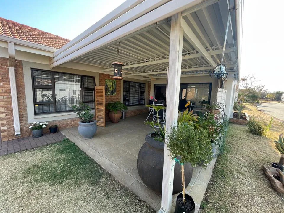 2 Bedroom House for sale in Hazeldean