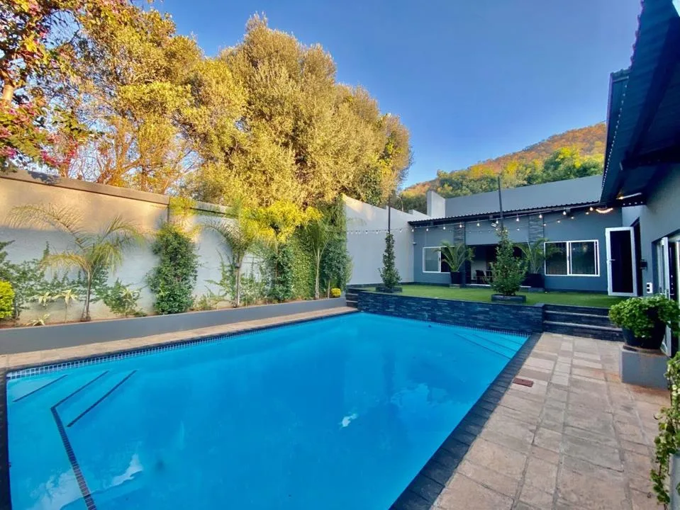5 Bedroom House for sale in Protea Park