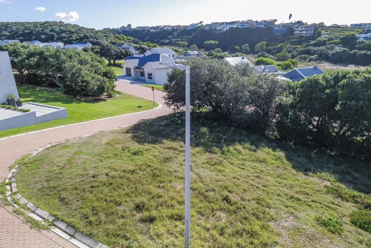 443 m² Land available in Stilbaai Wes