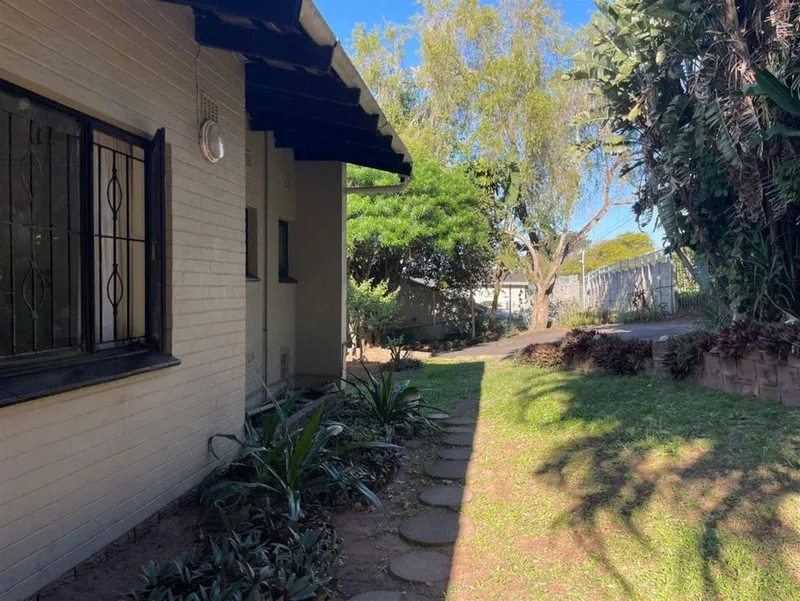 4 Bedroom House for sale in Atholl Heights