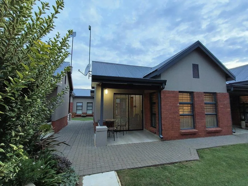 1 Bedroom Apartment / flat for sale in De Land Estate