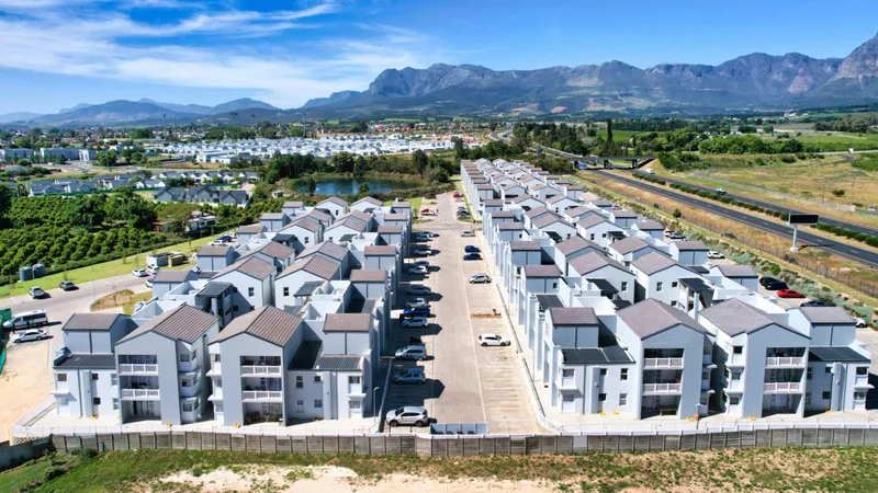 2 Bedroom Apartment in Klein Parys