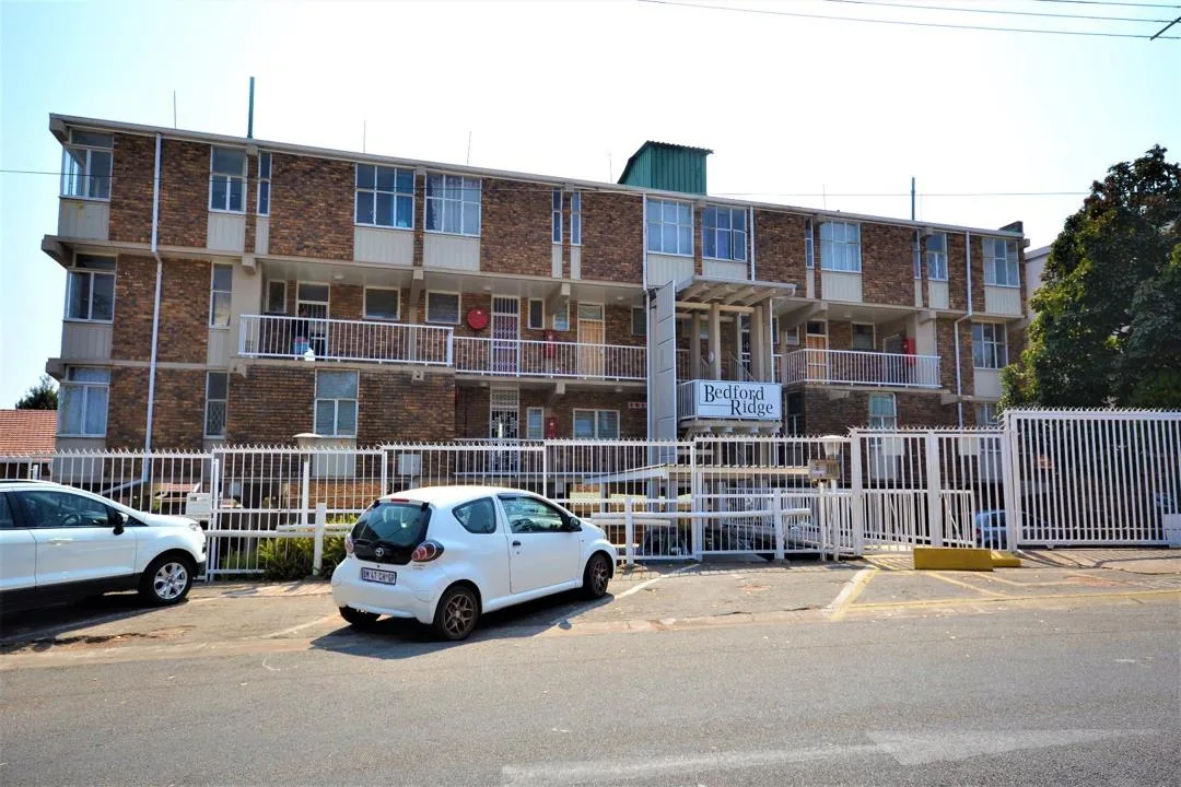 2 Bedroom Townhouse to rent in Primrose Hill