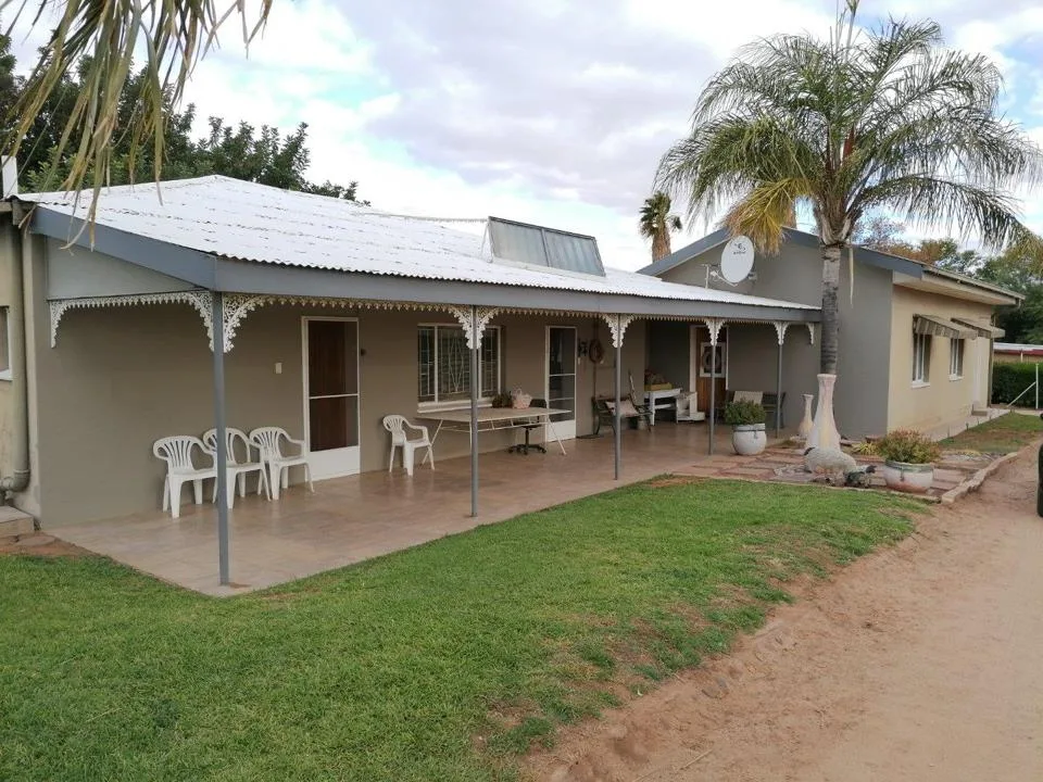 3 Bedroom House for sale in Klippunt