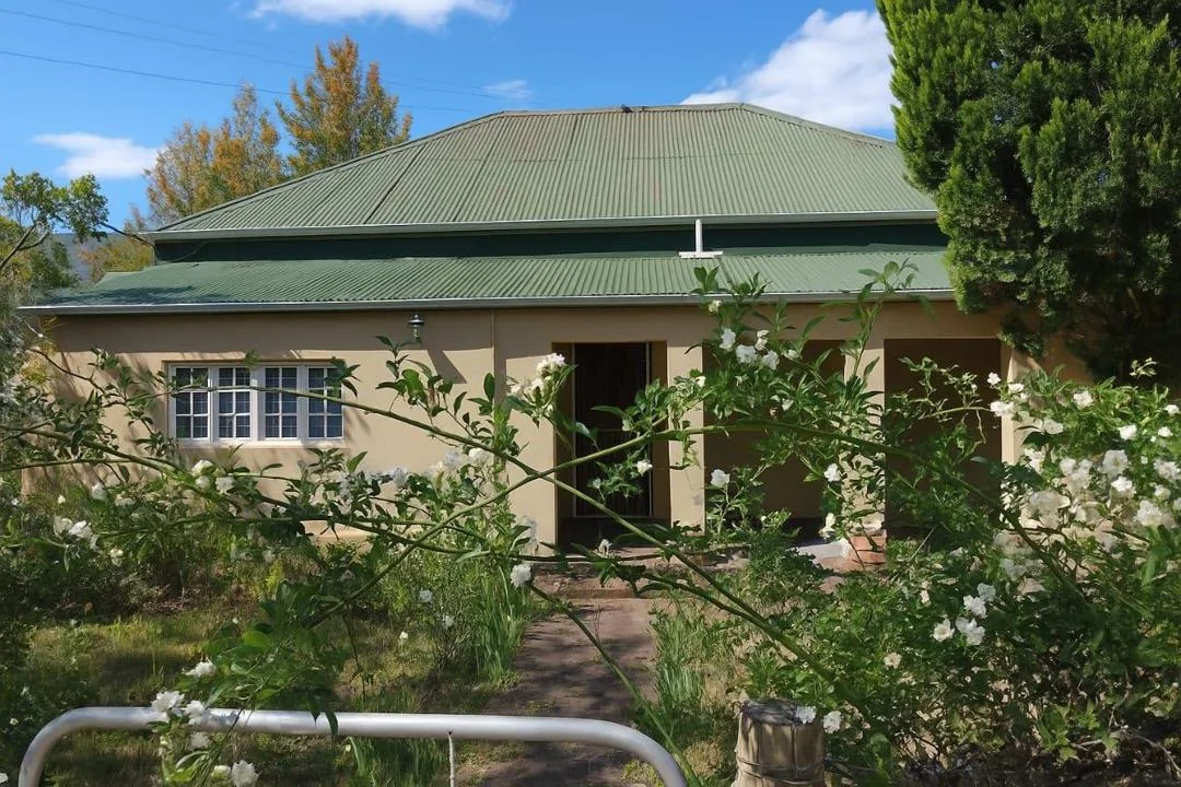 4 Bedroom House for sale in Bedford