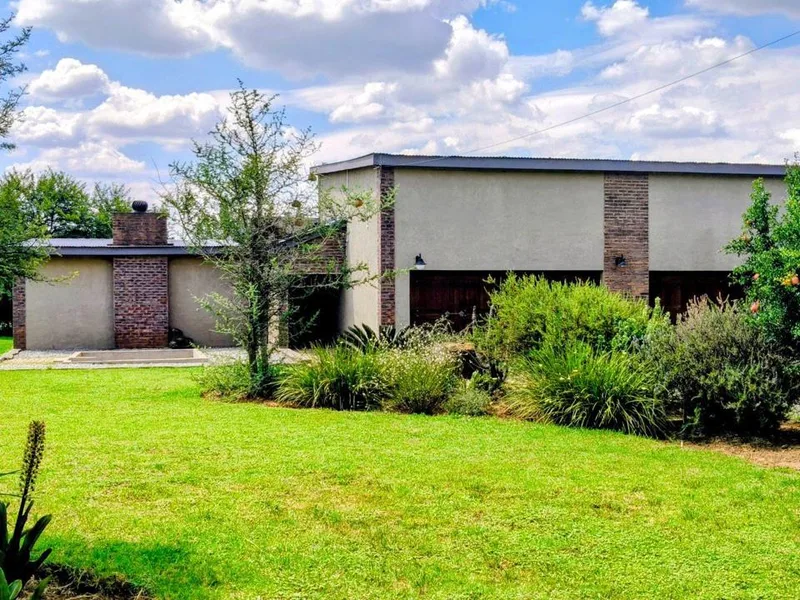 3 Bedroom House for sale in Blue Saddle Ranches