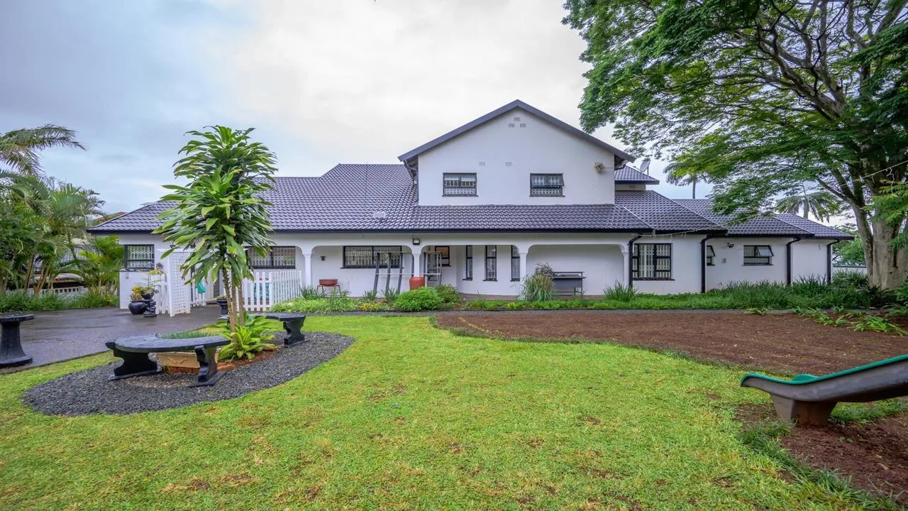 4 Bedroom House for sale in Stanger Manor