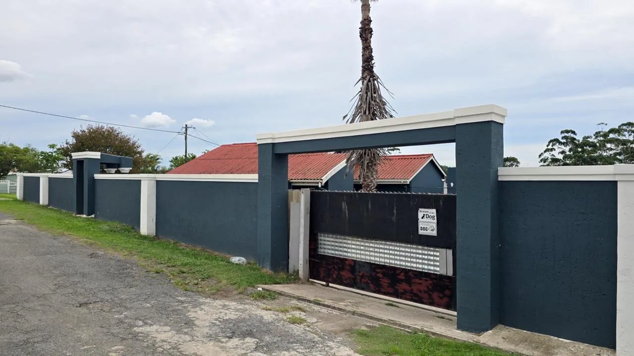 4 Bedroom House for sale in Stoneydrift