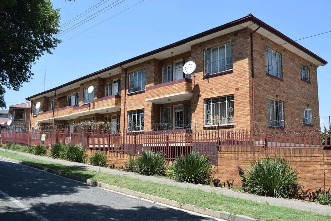 2 Bedroom Apartment / flat to rent in Rosettenville