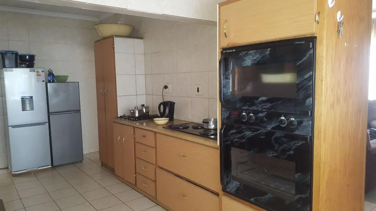 5 Bedroom House for sale in Mohadin