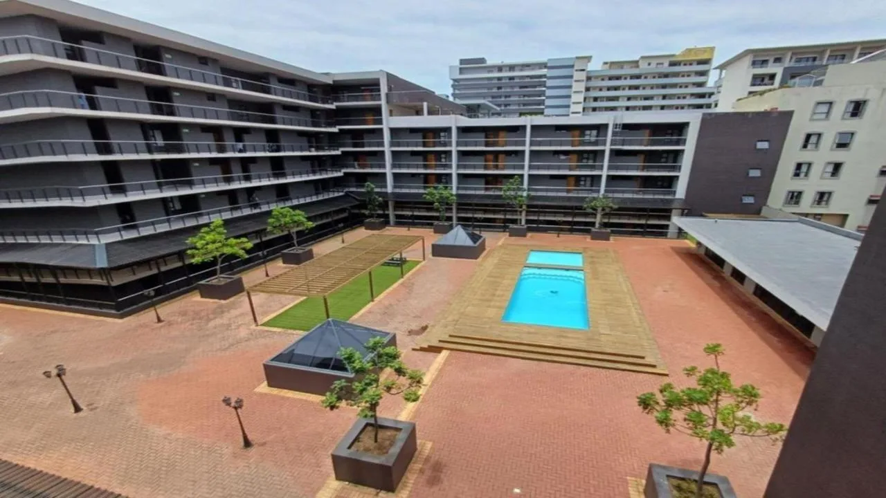 2 Bedroom Apartment / flat for sale in Umhlanga Ridge