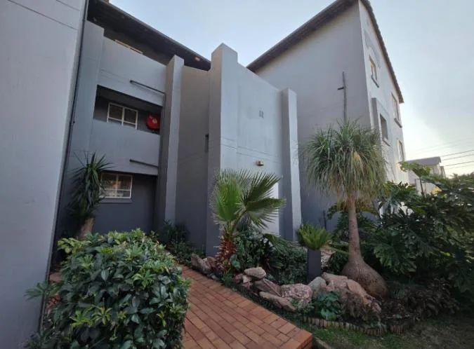 2 Bedroom Apartment / flat for sale in Verwoerdpark