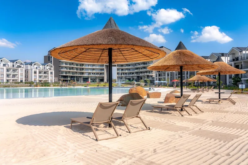 3 Bedroom Apartment in Waterfall