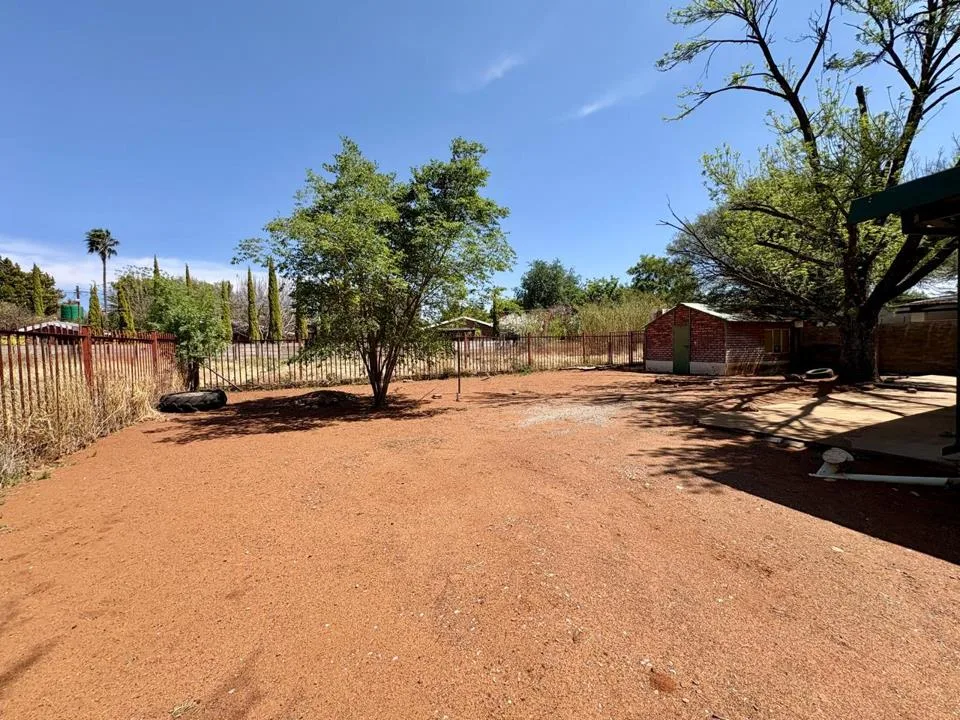 4 Bedroom House for sale in Kuruman