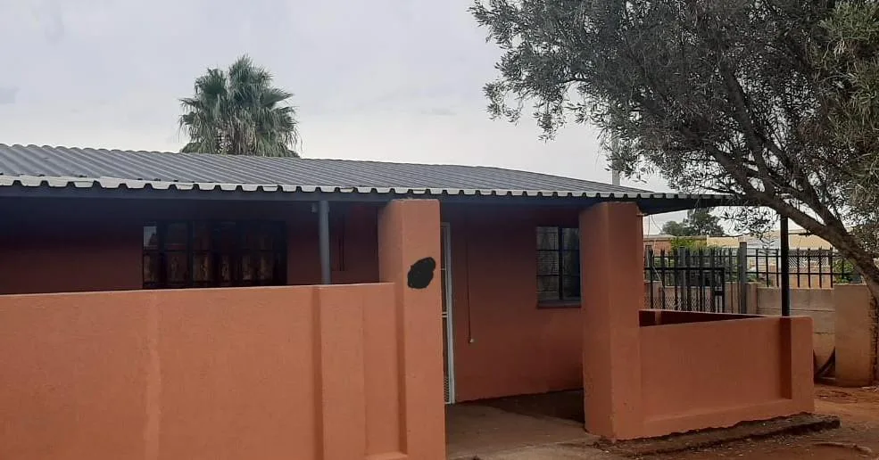 3 Bedroom House for sale in Homevale