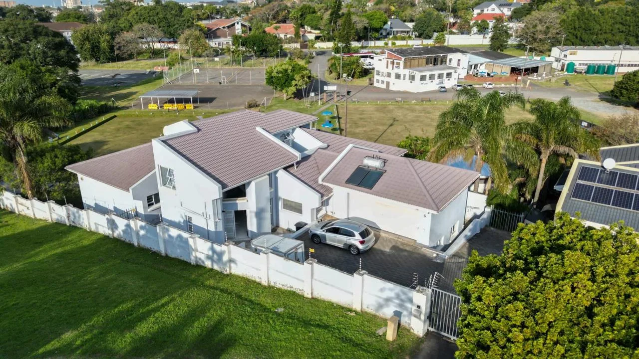 5 Bedroom House for sale in Selborne