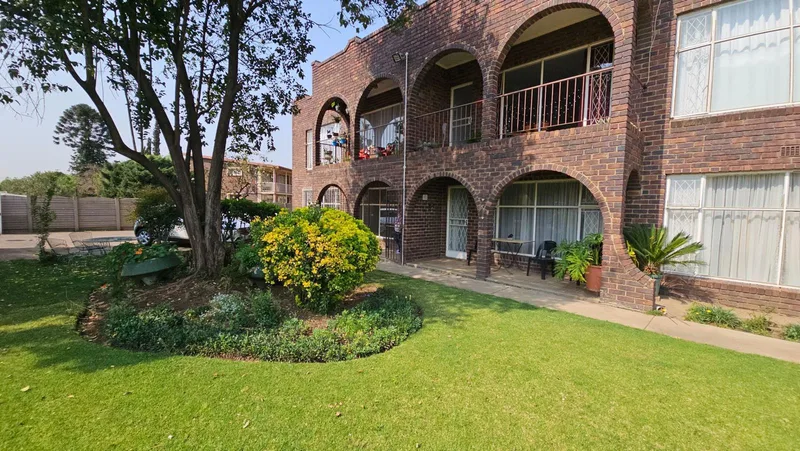 2 Bedroom Apartment in Three Rivers North