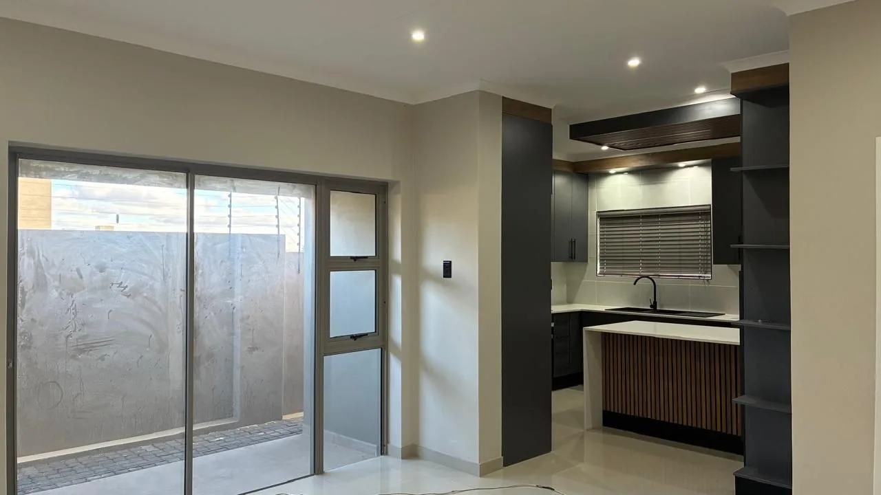 3 Bedroom Townhouse to rent in Secunda Central