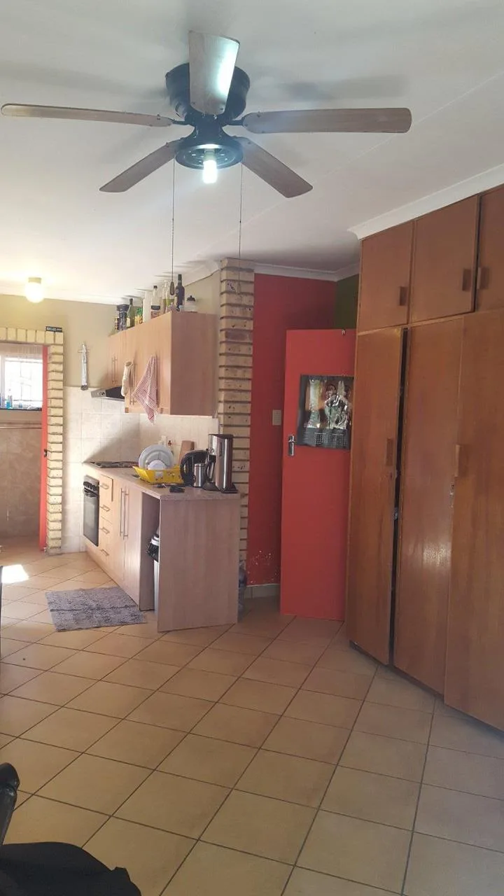 1 Bedroom Apartment / flat to rent in Universitas