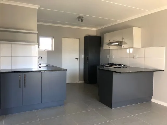 1 Bedroom Apartment / flat to rent in Burgundy Estate