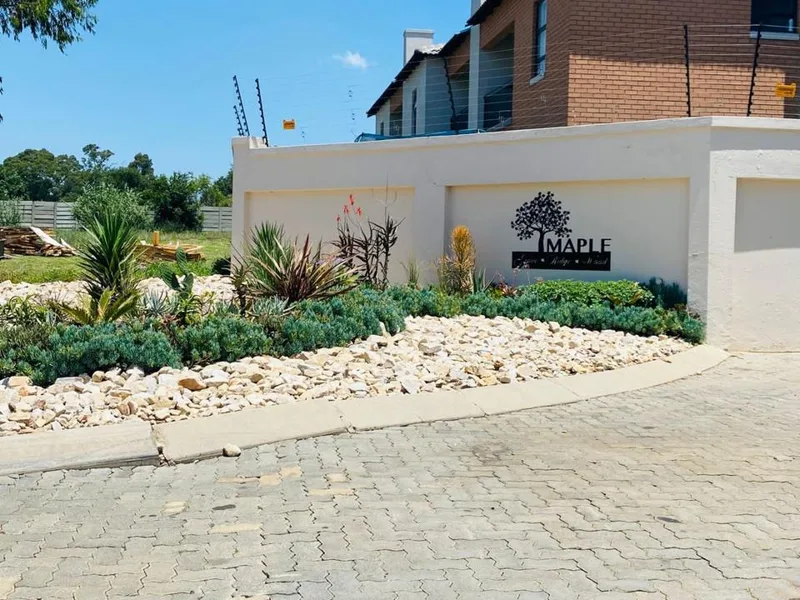 2 Bedroom Townhouse to rent in Pomona