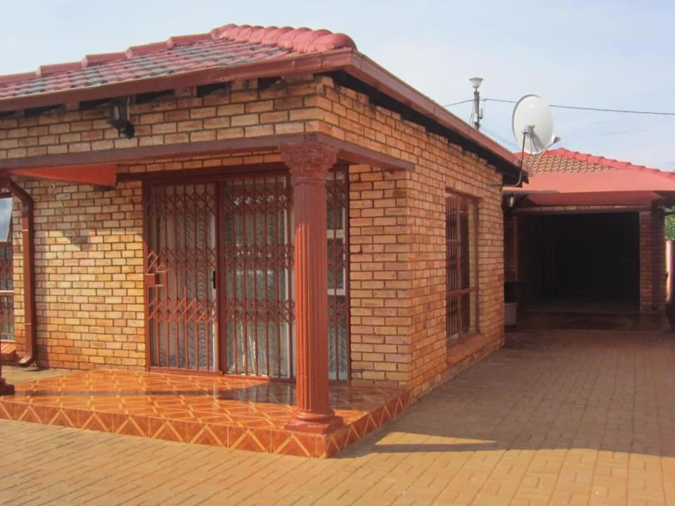 3 Bedroom House for sale in Northam