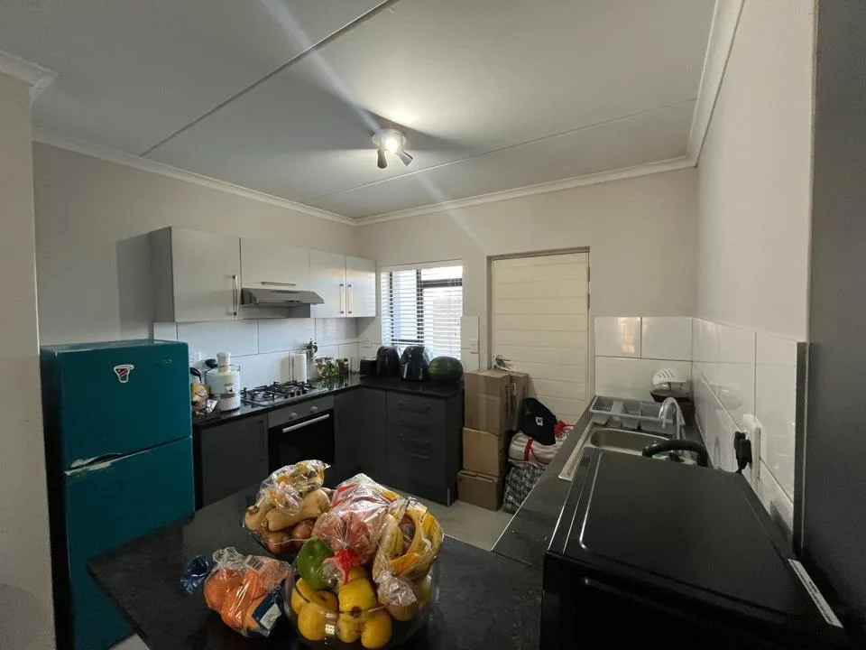 1 Bedroom Apartment / flat to rent in Burgundy Estate