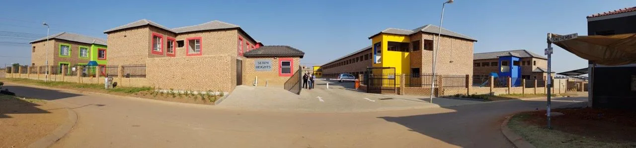 2 Bedroom Apartment / flat to rent in Olievenhoutbosch