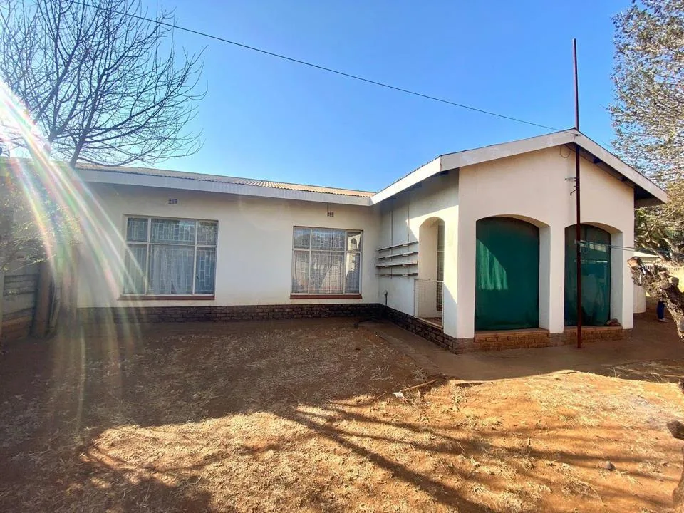 3 Bedroom House to rent in Lydenburg