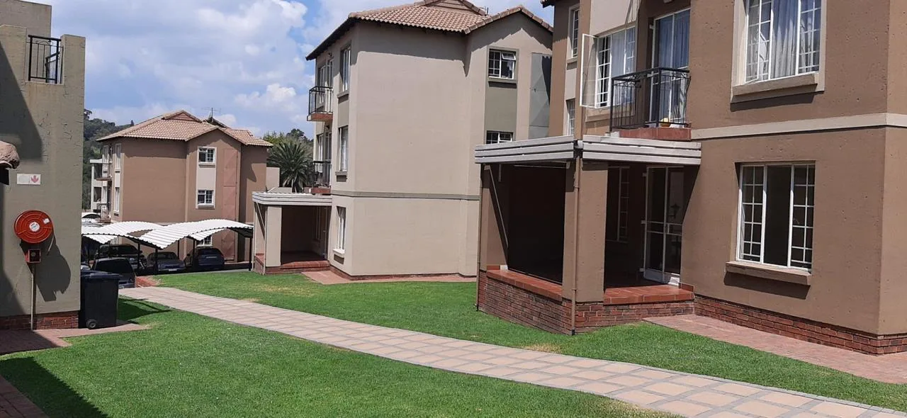 2 Bedroom Townhouse to rent in Meredale