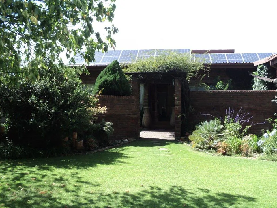 4 Bedroom House for sale in Bethal