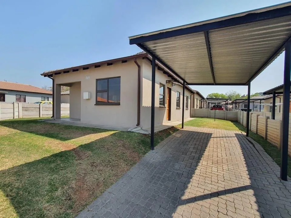 3 Bedroom Townhouse to rent in Albemarle