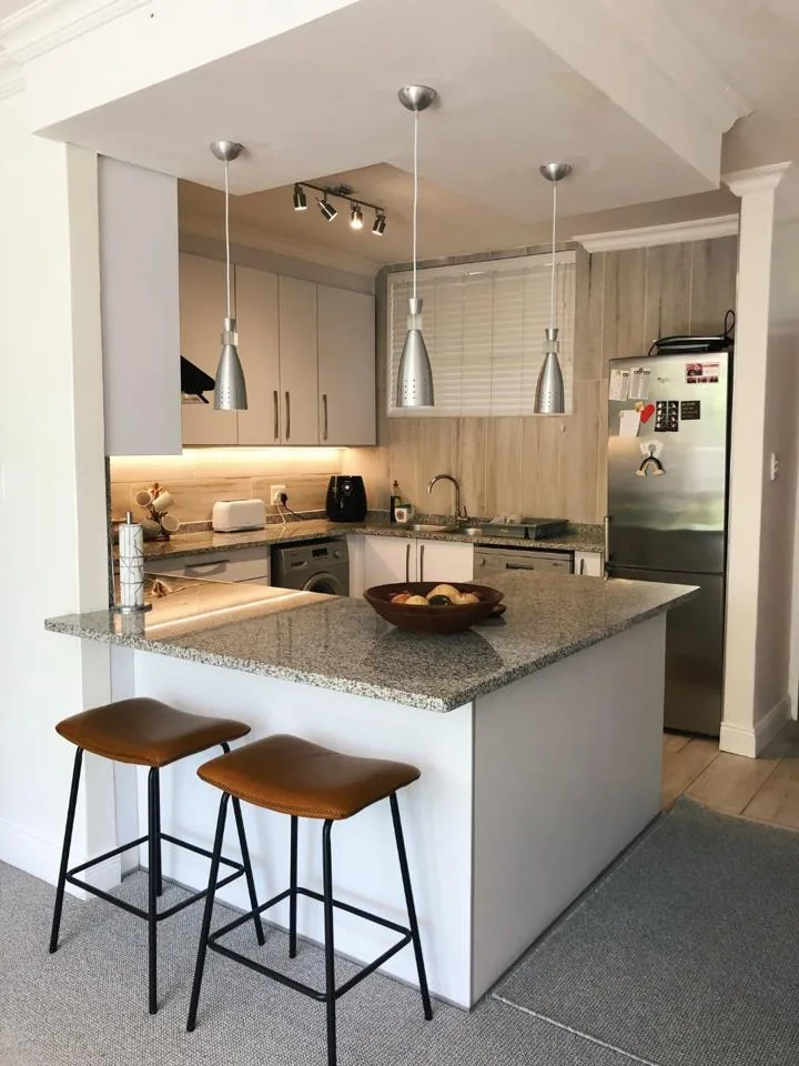 1 Bedroom Apartment / flat to rent in Sandton Central