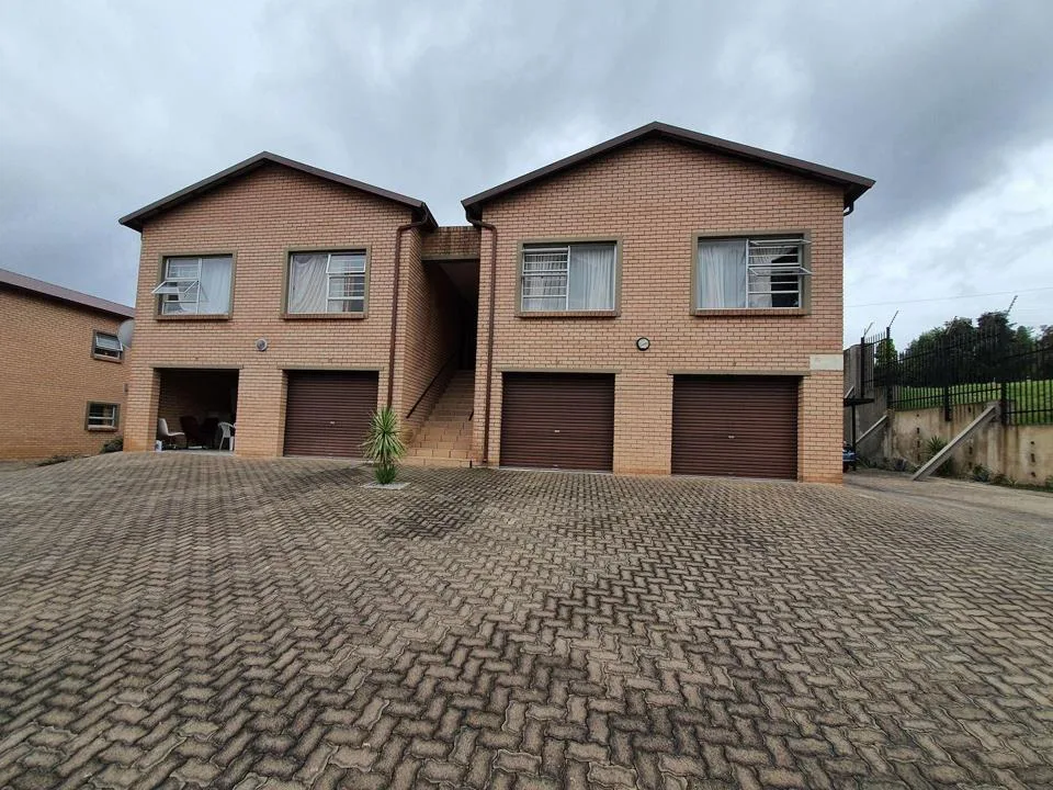 2 Bedroom Townhouse to rent in Radiokop