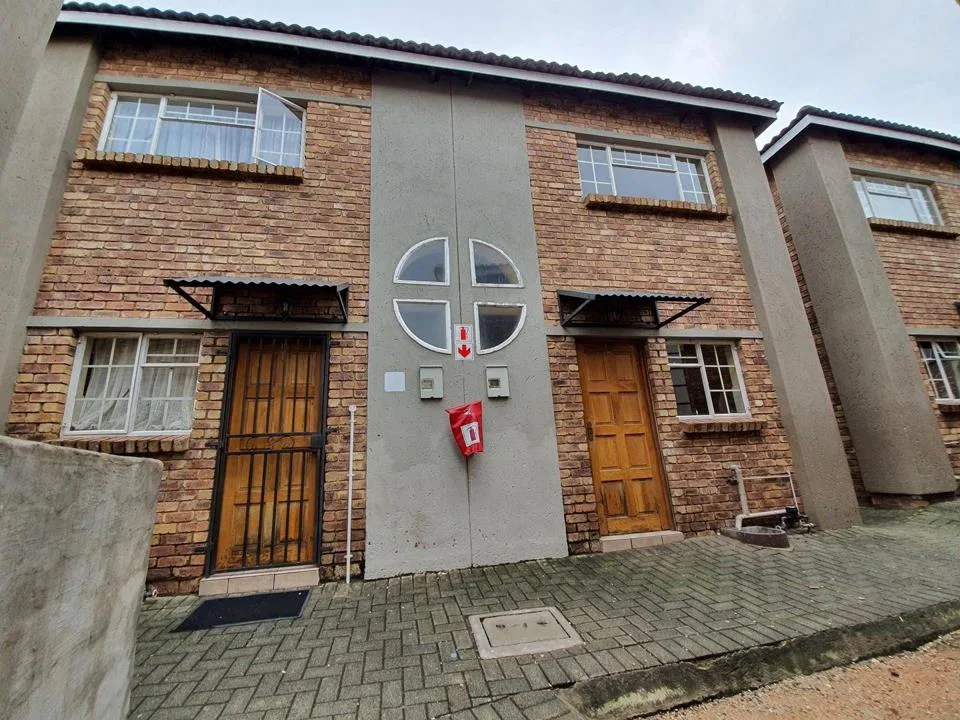 2 Bedroom Townhouse to rent in Birchleigh