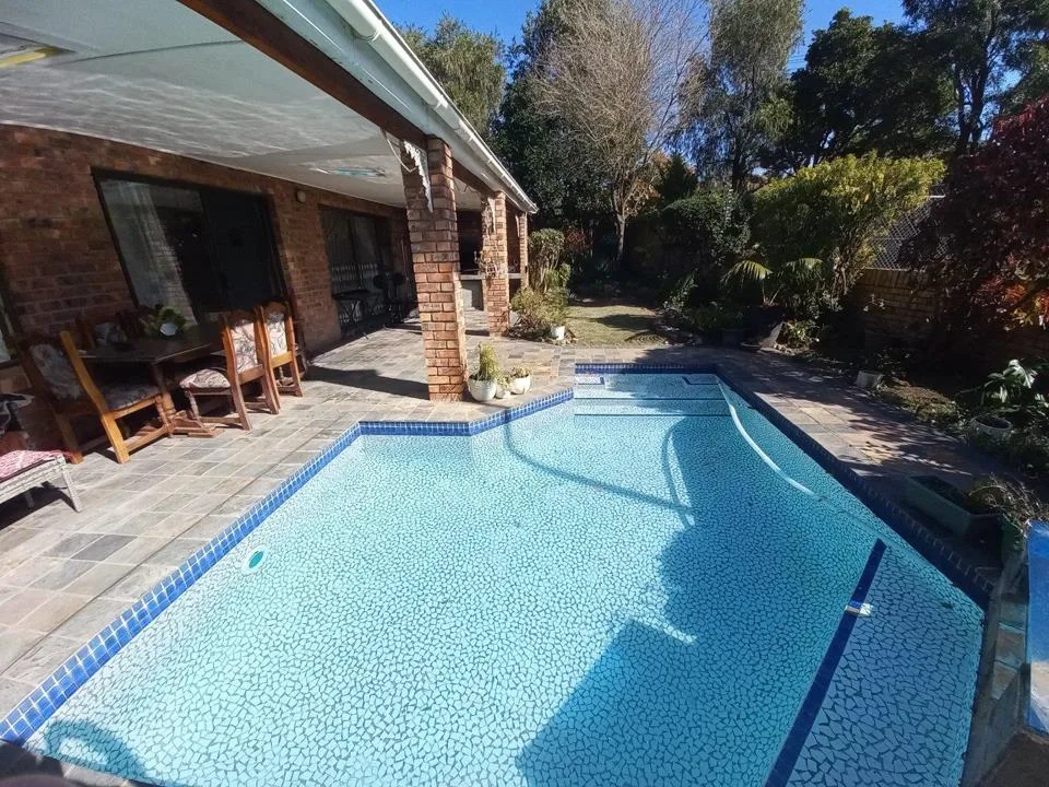 5 Bedroom House for sale in Nahoon Valley