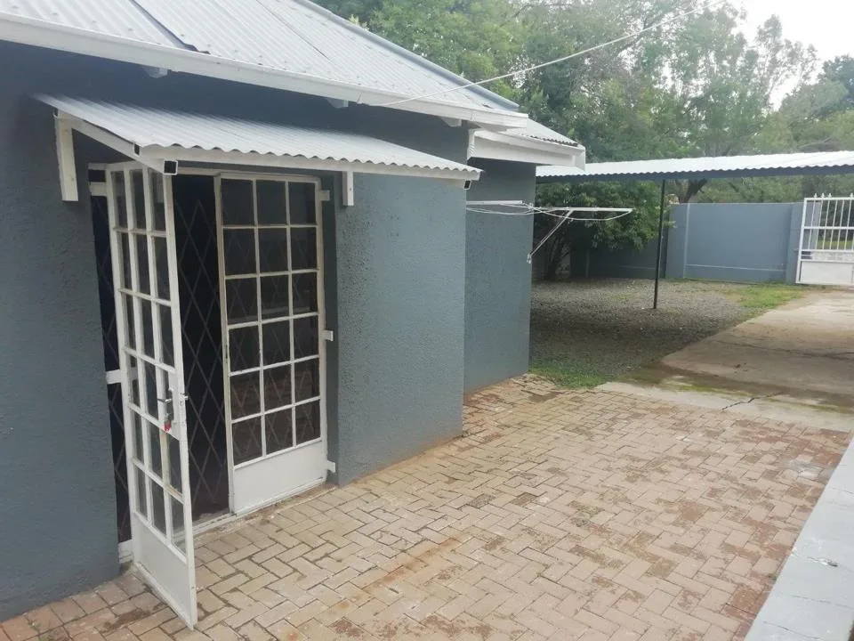 1 Bedroom Apartment / flat to rent in Standerton Central