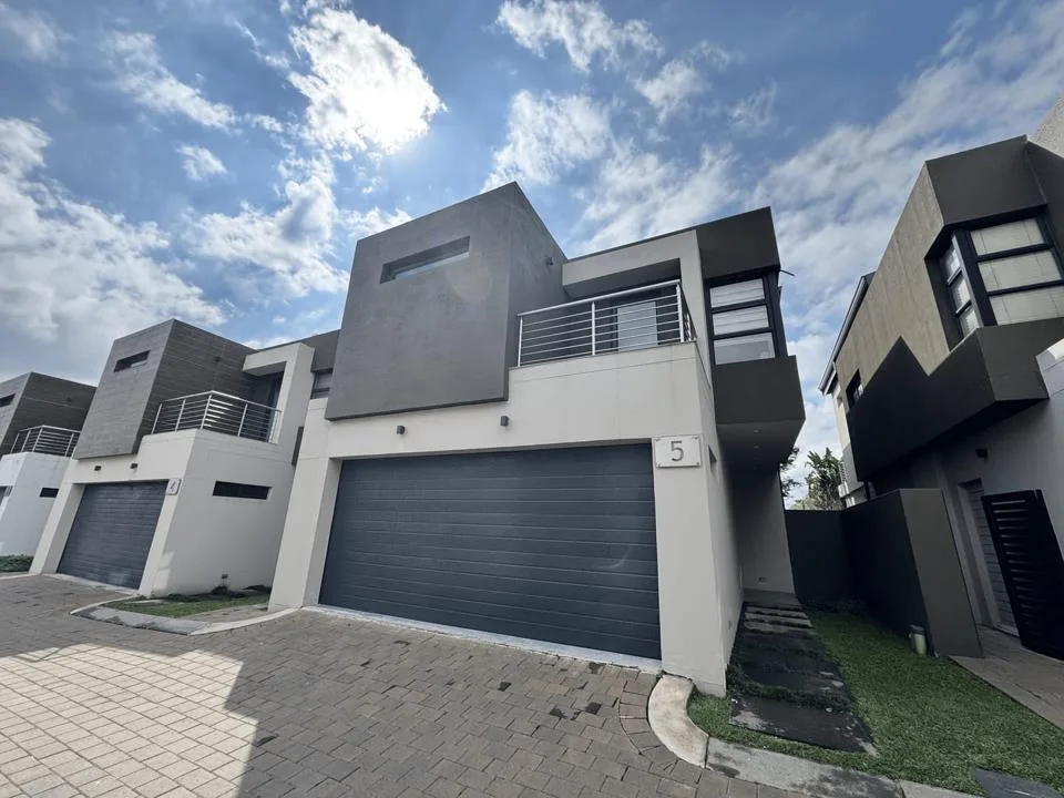 4 Bedroom Townhouse to rent in Morningside