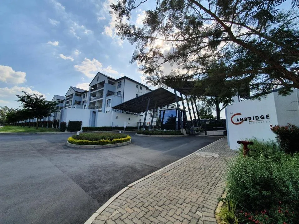 3 Bedroom Apartment / flat to rent in Bryanston