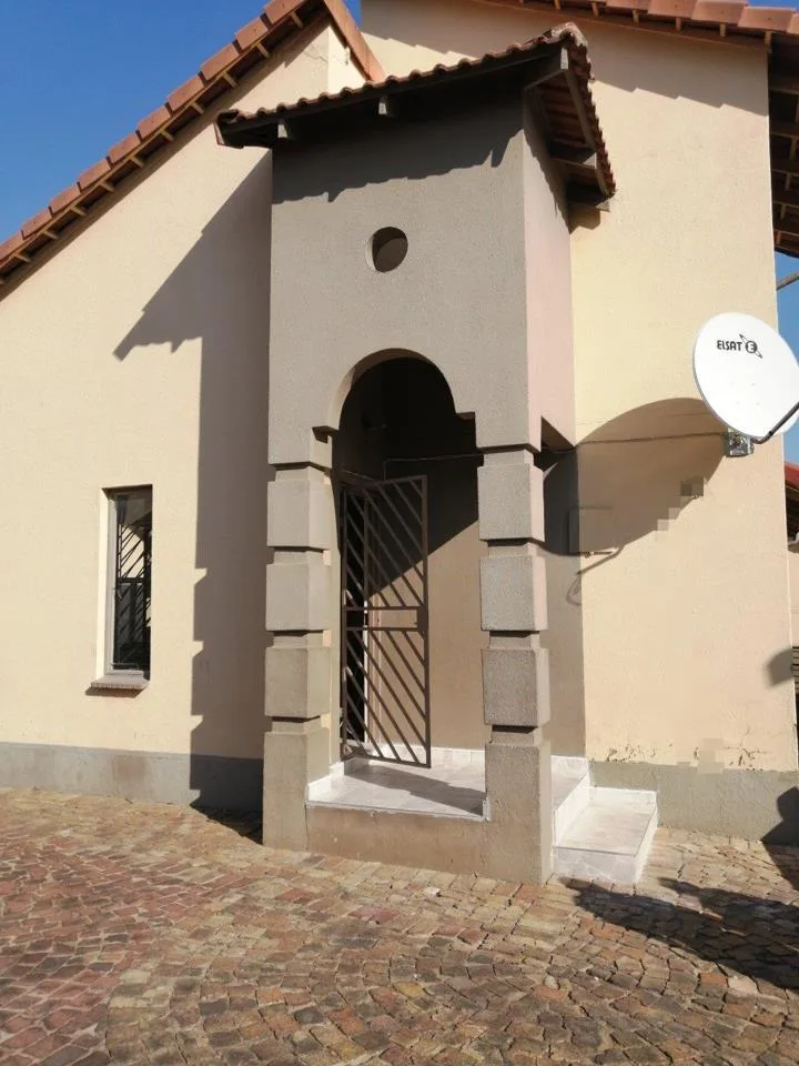 3 Bedroom Apartment / flat to rent in Ormonde